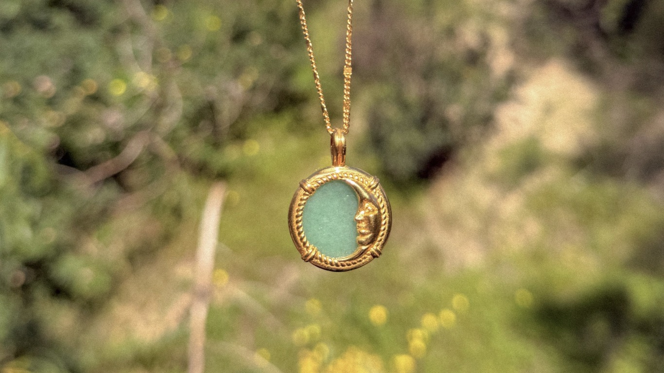 karme necklace